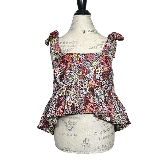 Moodie | Women | Floral Jacquard Tapestry Babydoll Crop Top | Medium - Picture 2 of 12